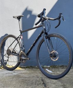 MARIN Nicasio 1 2025 700C – Gravel Acier – Noir
